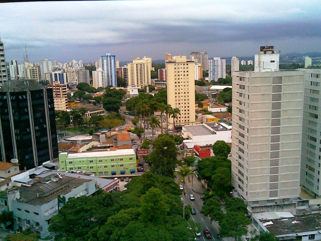 Essa cidade brasileira virou destaque no Sul com qualidade de vida e negócios!