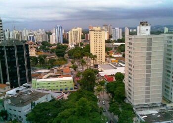 Cidade perto de SP vira refúgio de fim de semana com atrações 100% gratuitas!