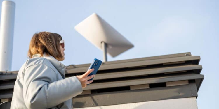 Fibra ótica perde espaço e brasileiros aderem a tecnologia nova de internet!