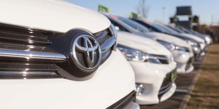 Os 15 carros mais econômicos para comprar em 2025! O ranking vai te surpreender!