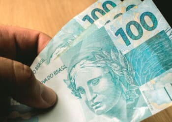 Liberados primeiros pagamento do INSS em outubro para quem ganha até 1 salário