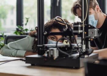 Tecnologia de impressão 3D fanha espaço na indústria e na medicina