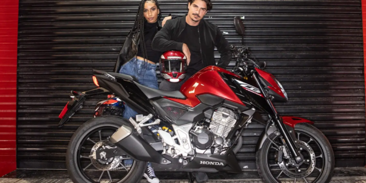 Honda CB 300F Twister Foto: divulgação/Honda
