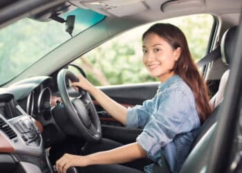 Lei dos retrovisores já está valendo em todo o Brasil e pega motoristas desprevenidos!