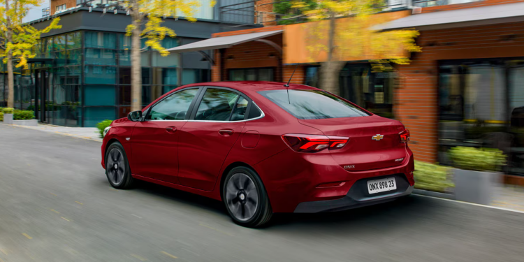 Chevrolet Onix Plus - Foto: Divulgação/Chevrolet
