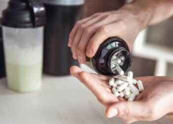 Anvisa proíbe suplemento alimentar que promete acelerar o emagrecimento por riscos graves a saúde