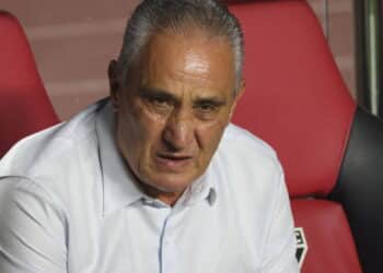 Plano B? Corinthians sonha com Tite diante de dificuldades por Dorival