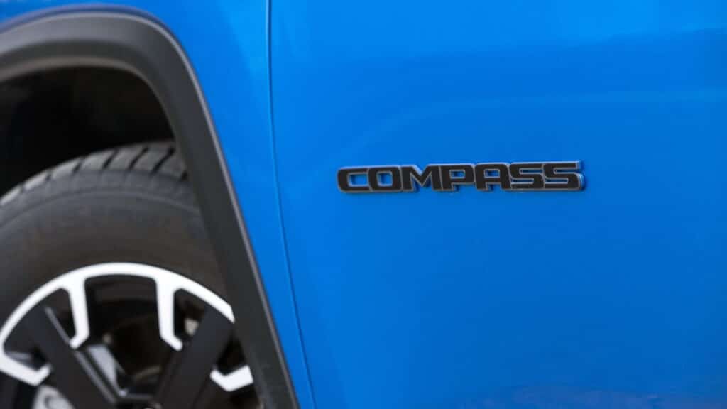 Novo Jeep Compass 2026 é revelado e mudanças surpreendem clientes!