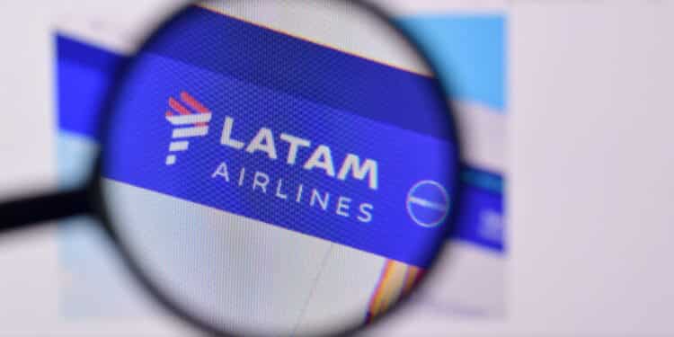 Oportunidade! LATAM abre mais de 70 vagas no aeroporto de Guarulhos; veja requisitos e como se candidatar