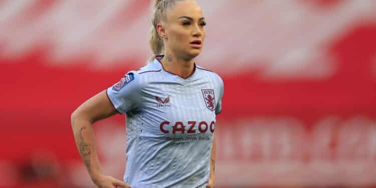 A jogadora mais seguida do planeta: conheça Alisha Lehmann, ex de Douglas Luiz