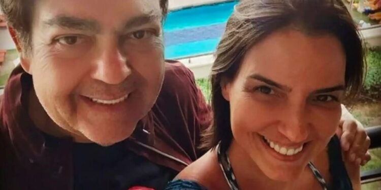 Esposa de Faustão revela nova internação ao parabenizá-lo pelos 75 anos
