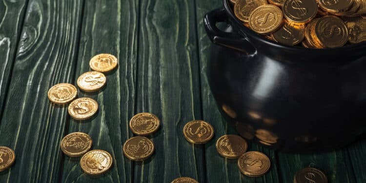 Descoberta milionária: alpinistas encontram moedas de ouro e valor causa espanto
