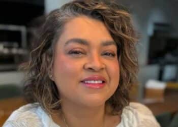 Flora Gil se emociona e vai às lágrimas ao falar do estado de Preta Gil