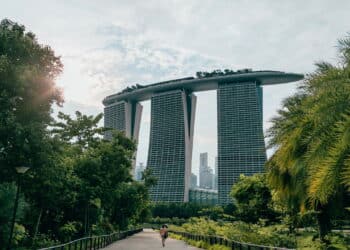 Viaje tranquilo: conheça as cinco cidades mais seguras do mundo para turistas