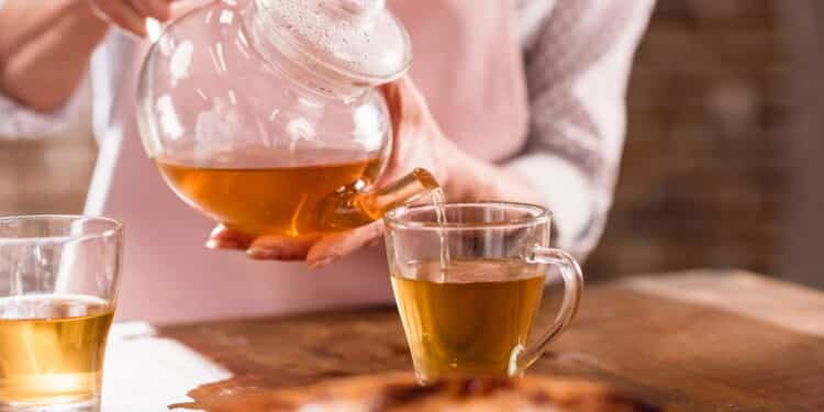Chá anti-inflamatório surpreende com benefícios para o coração; veja como preparar