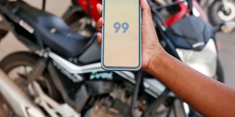 99Moto e Uber Moto: proibição pega todos de surpresa e muda a rotina dos entregadores