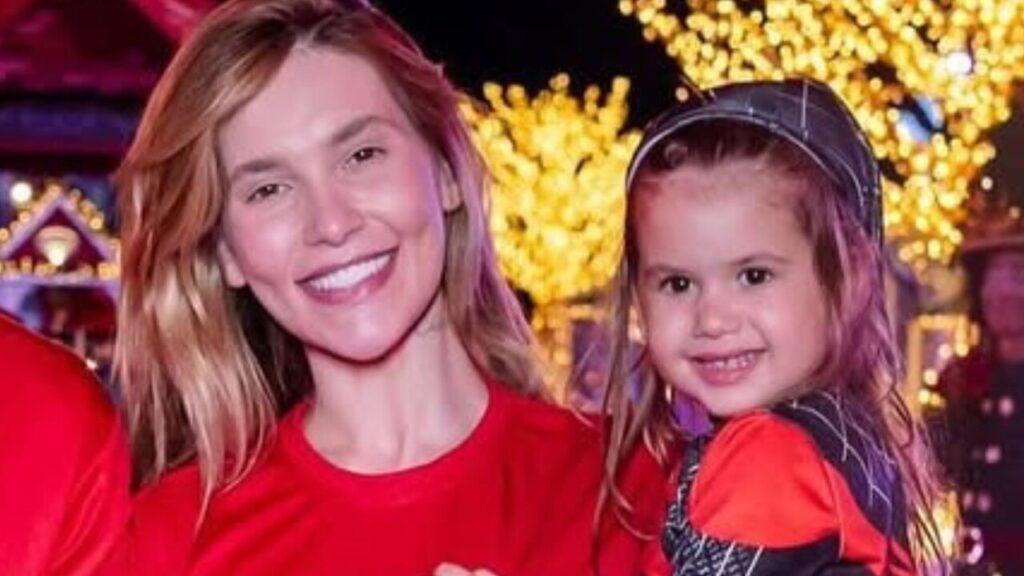 Filha de Virginia e Zé Felipe é internada em hospital de SP