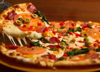 Fechamento de famosa pizzaria pega todos de surpresa