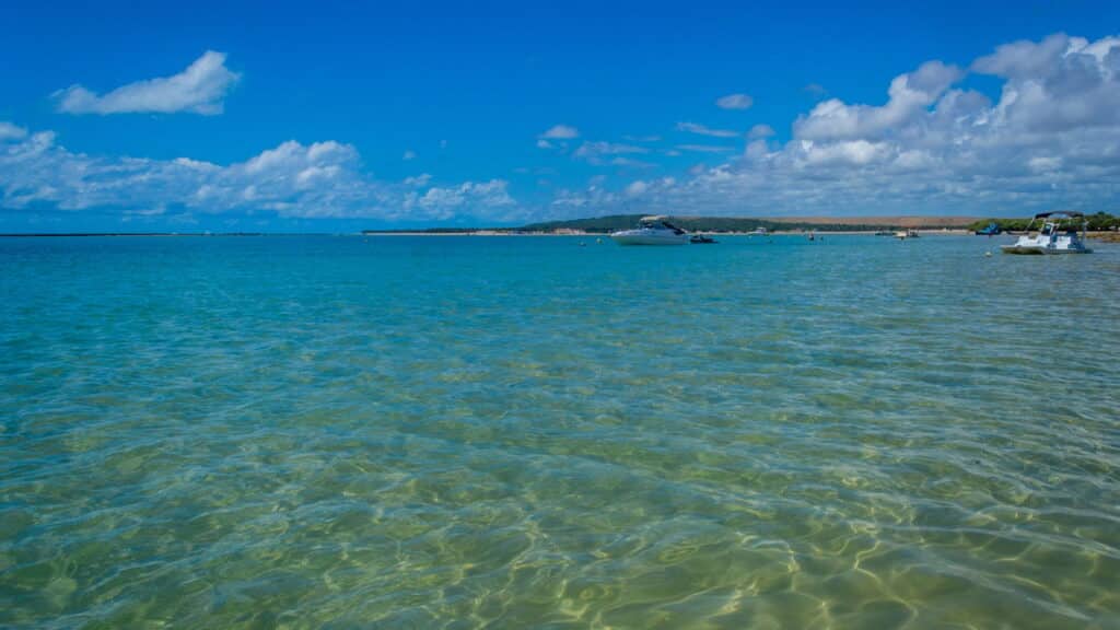 Essa praia é a mais visitada no nordeste do Brasil em 2025!