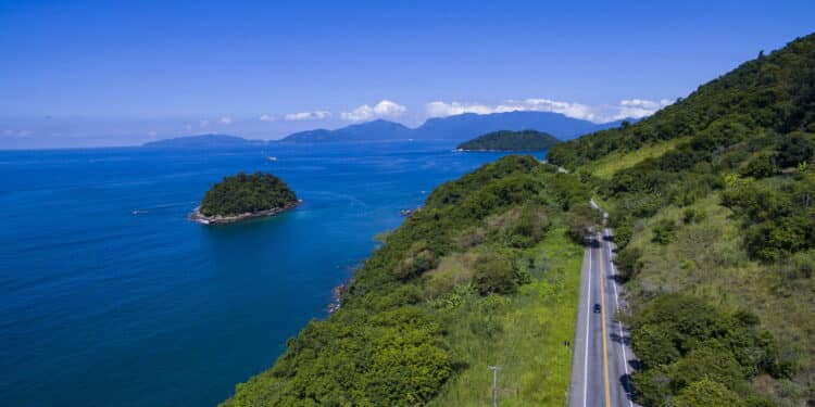 Praia do interior do Rio de Janeiro é lar de praias paradisíacas e hospitalidade!