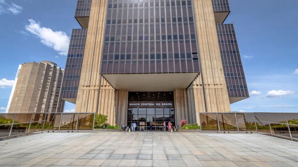 Banco Central emite alerta para todos os brasileiros que pagam por Pix em 2025!
