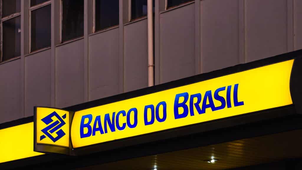 Clientes com conta na Caixa Econômica Federal, Banco do Brasil e Banco Santander devem ler este aviso hoje 16/06