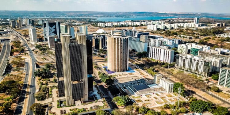 5 cidades brasileiras estão entre as mais caras do mundo para viver!