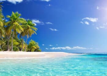 Essa praia do Caribe tem um segredo que pouca gente conhece!