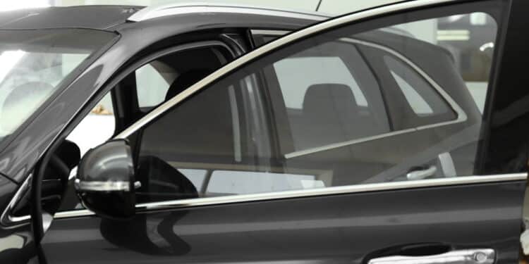 Imagem de carro - Créditos: depositphotos.com / NewAfrica