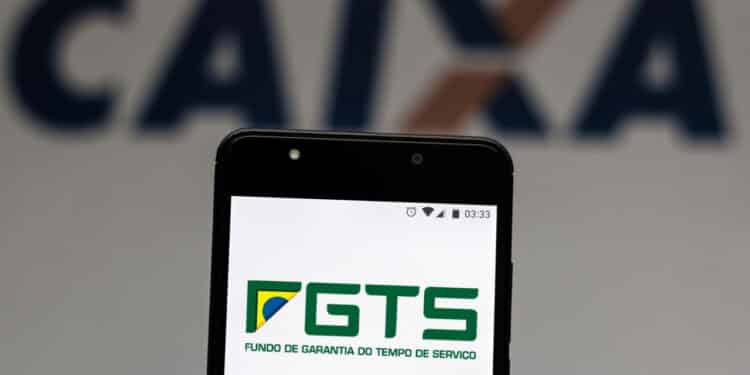 Últimos dias para nascidos em agosto resgatarem o saque-aniversário do FGTS
