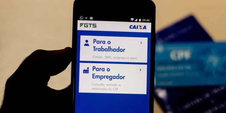 Últimos dias para nascidos em agosto resgatarem o saque-aniversário do FGTS