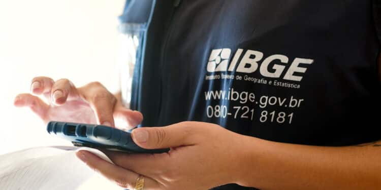 Golpe dos falsos agentes do IBGE está causando prejuízos para idosos em todo o Brasil!