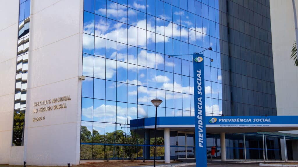 Governo divulga calendário do INSS em dezembro e traz novas datas de pagamento para o últimos mês do ano