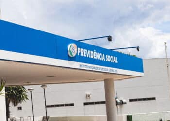 INSS vai devolver mais de R$ 292 milhões a aposentados com descontos indevidos!