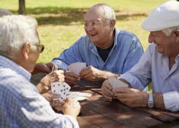 Hábitos que você precisa deixar para trás para ser feliz aos 75