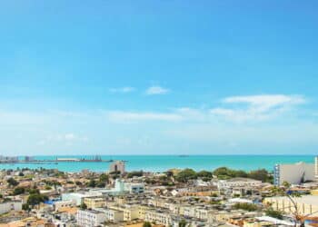 Imagem aérea de Maceió - Créditos: depositphotos.com / dececim