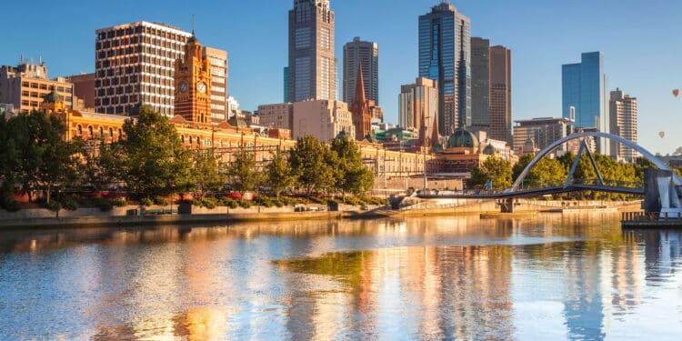 Essa cidade virou o novo xodó dos brasileiros fora do país!