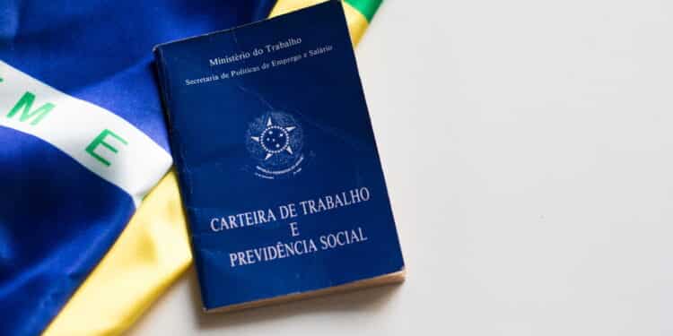 Nova lei altera as regras do trabalho aos feriados e domingos a partir de 1º de julho!