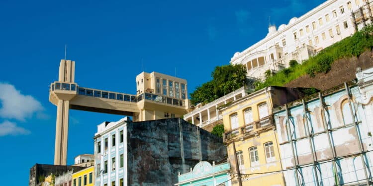 Imagem elevador lacerda, Salvador - Créditos: depositphotos.com / vtupinamba
