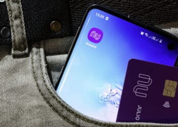 Golpe da Nubank está pegando brasileiros desprevenidos!