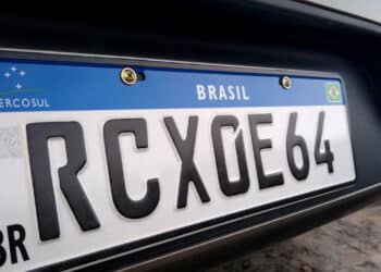 Lei das placas: Divulgado o prazo para todos os veículos brasileiros mudarem para as placas Mercosul!