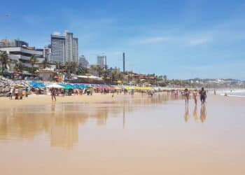 Praia da Ponta Negra - Créditos: depositphotos.com / Fotoadicta
