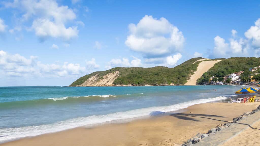 Essa praia do nordeste está surpreendendo todo o Brasil por ser a mais visitada em 2025!