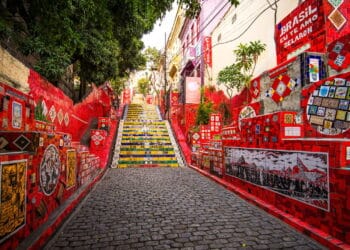 As 8 cidades mais visitadas do Brasil em 2025 conquistaram o coração dos turistas!