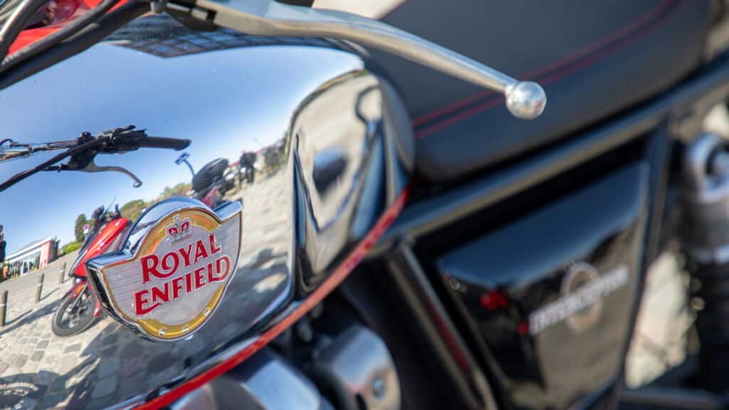 Royal Enfield quebra TODOS os recordes de venda no Brasil!