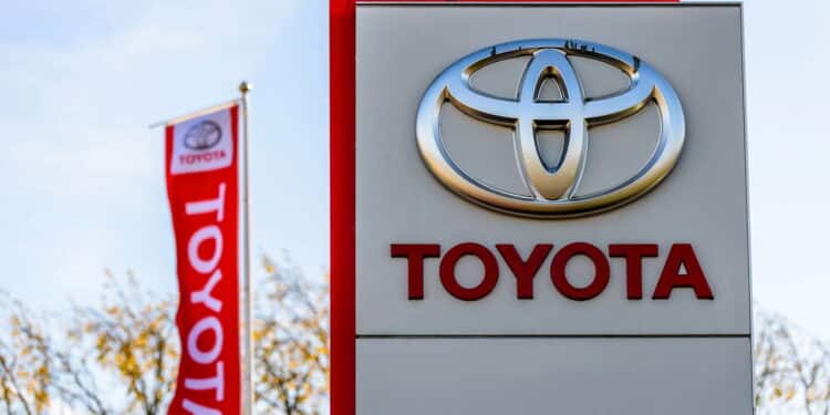Toyota Prius faz mais de 20 km/l por menos de 55 mil!