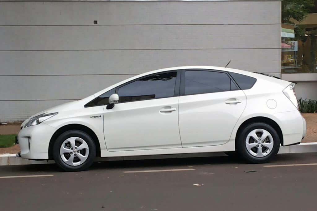 Os 15 carros mais econômicos para comprar em 2025! O ranking vai te surpreender!