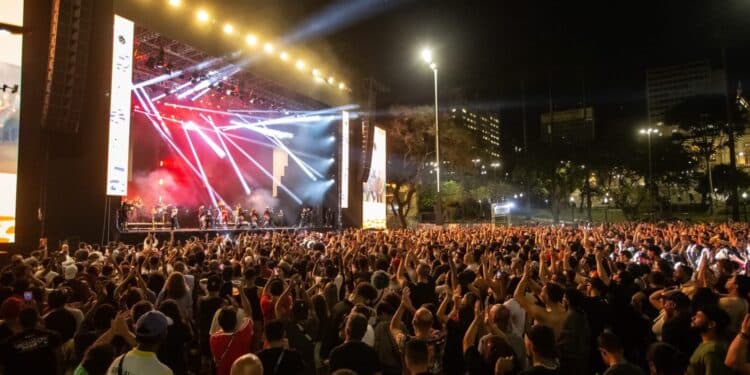 34 atrações de rock GRÁTIS em SP? Confira TUDO da Virada Cultural 2025!