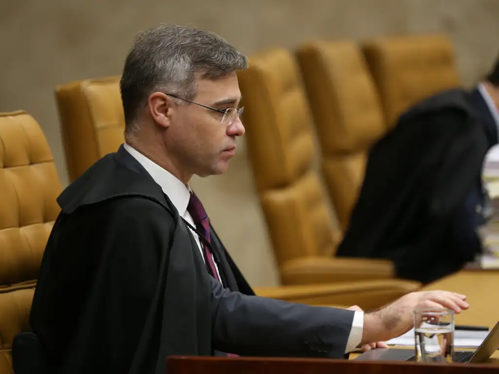 STF invalida lei do Paraná e procuradores não terão honorários limitados