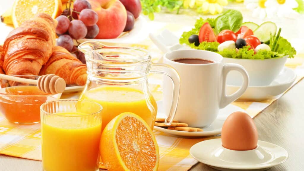Veja como preparar um café da manhã e surpreender no dia das mães
